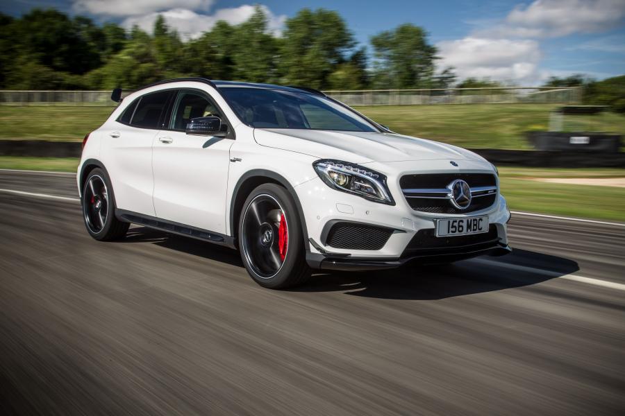  Mercedes-Benz GLA45 AMG 2014 года  (UK) (фото 6 из 23)